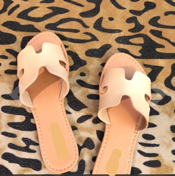 🆕 Notch Cut-Out Slides - Picture 6 of 8